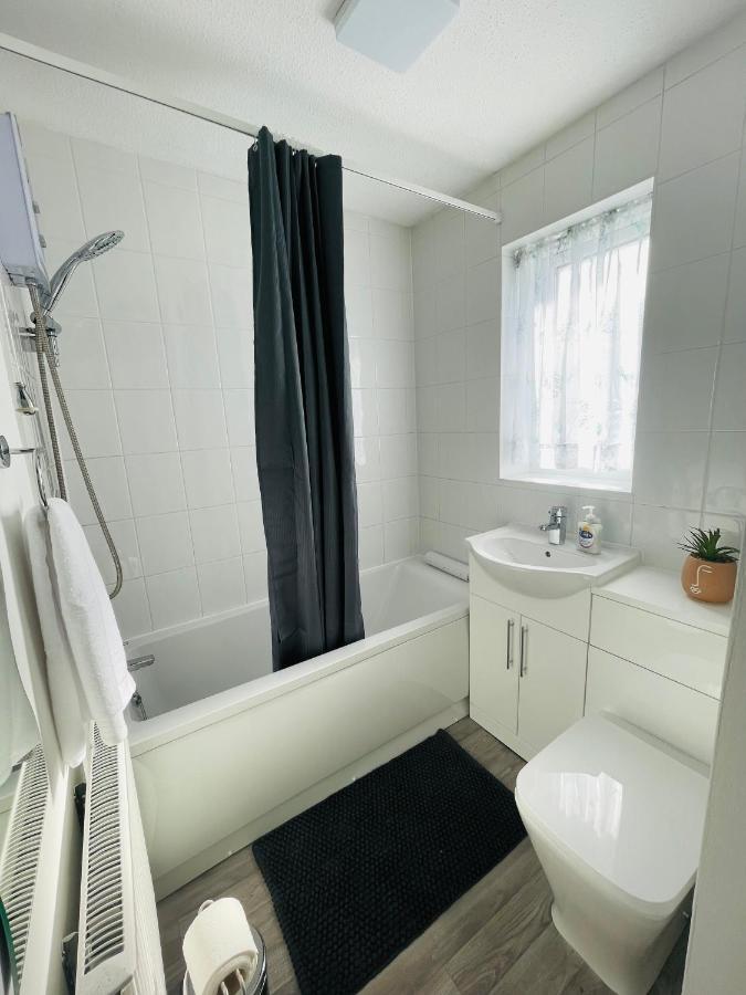 A Modern Cosy One Bedroom Home Away From Home Houghton-le-Spring ภายนอก รูปภาพ